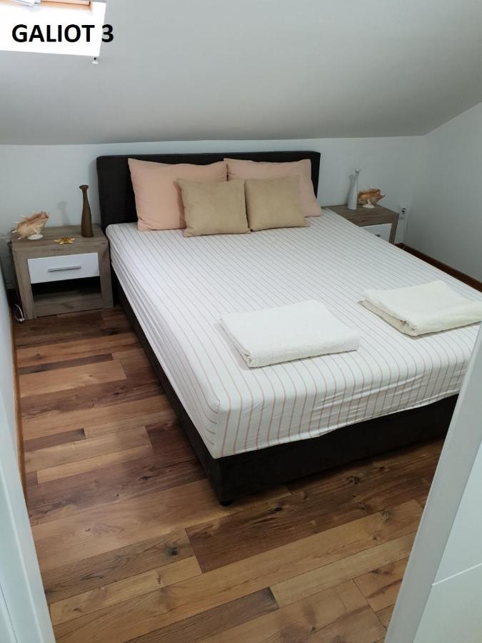 Apartmani Galiot Igalo Pokoj fotografie